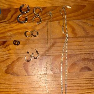 Ton of gold jewelry